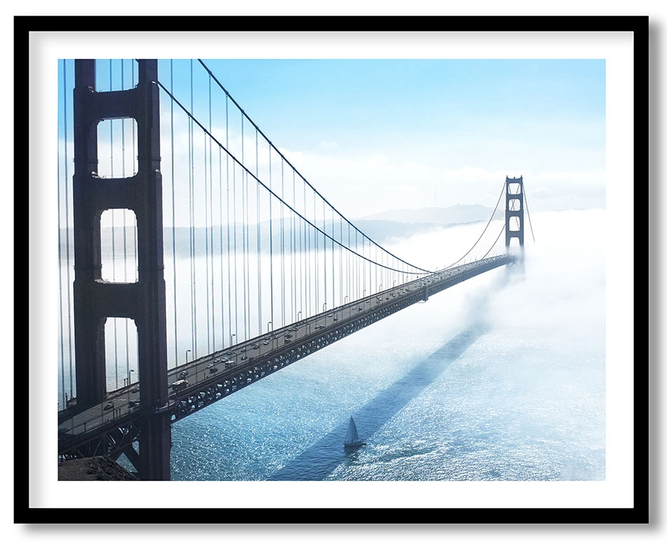 Foggy Golden Gate bridge
